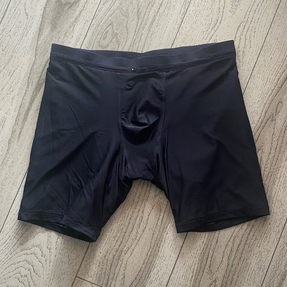 Nike Men’s Black Flex Stride 5” Athletic Shorts - Picture 10 of 14